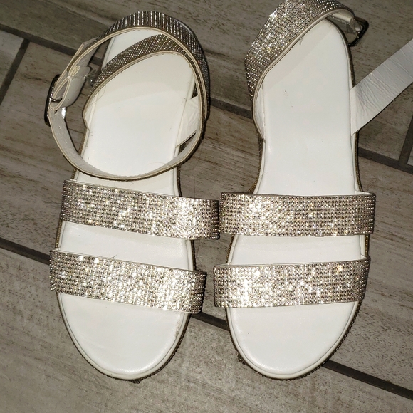 Faux Diamond platform sandals - Picture 8 of 12